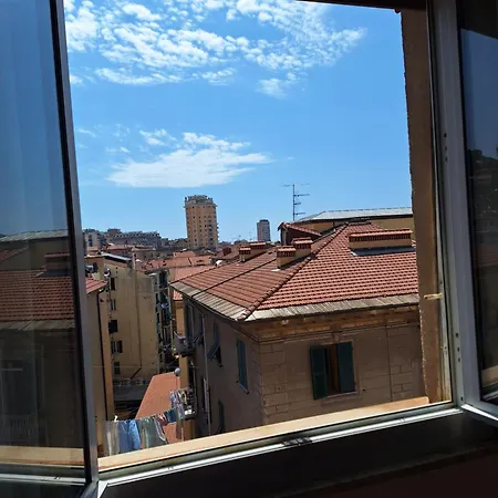 A' La Gare 6 דירה