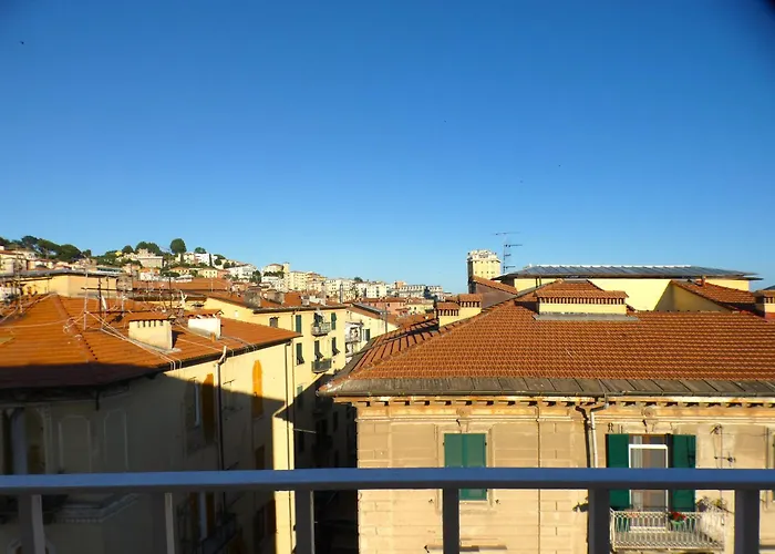 Apartment A' La Gare 6